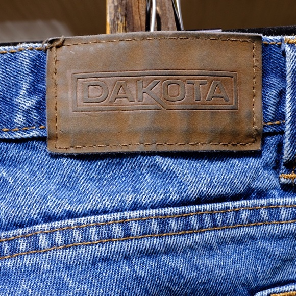 Vintage Dakota Jeans - Picture 5 of 7